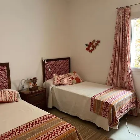 Chalet Nº 3 Coves Noves Tatil Evi Punta Grossa